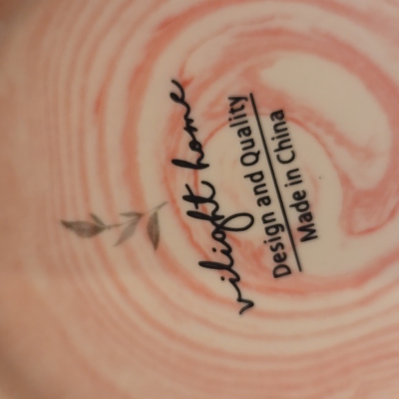 Vilight Home Pink Swirl "Best Sis in Law Ever" Mug - Picture 4 of 5